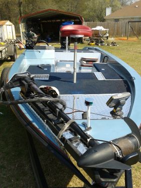 Used Fishing boats For Sale in Georgia by owner | 1990 Vision 185T